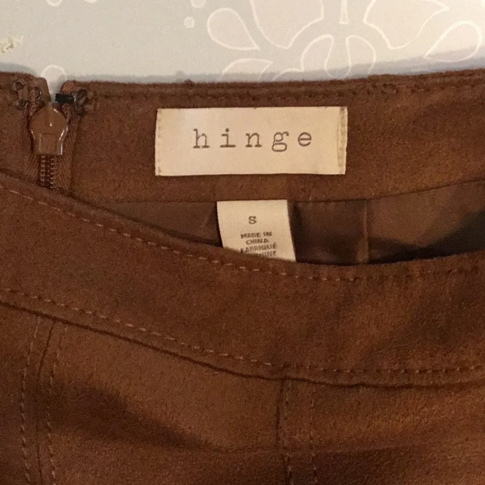 hinge by Nordstrom Faux‎ Suede Mini Skirt 🍁